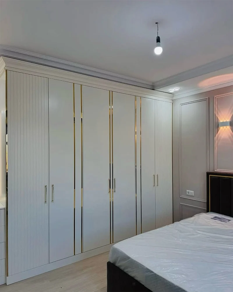 کمد دیواری مدرن و سرویس خواب نئوکلاسیک